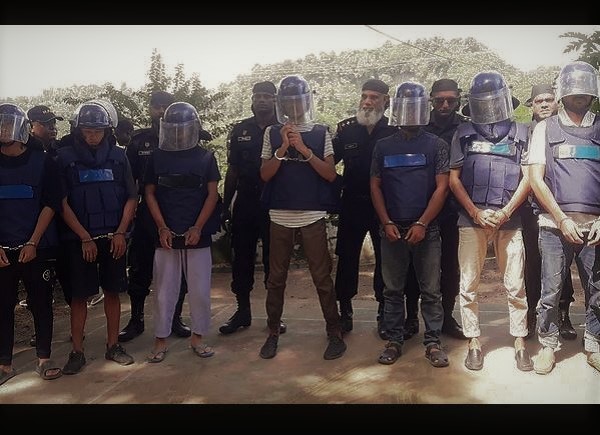 মাসে ৩ লাখ টাকার বিনিময়ে জঙ্গিদের প্রশিক্ষণ দেয় কেএনএফ: র্যাব