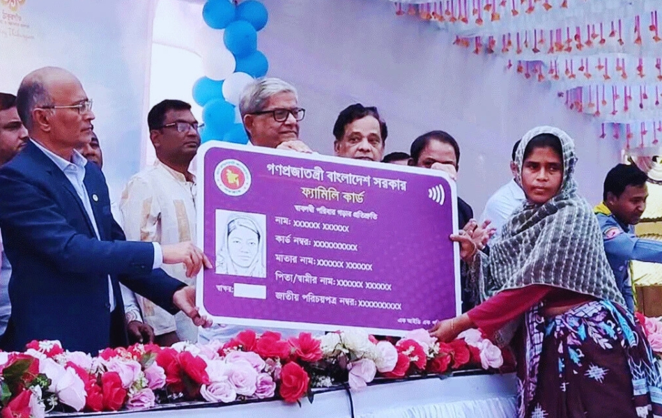 ‘ফ্যামিলি কার্ড নারীদের হাতের শক্তিশালী অস্ত্র’: স্থানীয় সরকারমন্ত্রী