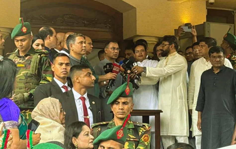 দল-মত নির্বিশেষে সবাইকে নিয়ে সুখী-সমৃদ্ধ বাংলাদেশ গড়ার প্রত্যয় প্রধানমন্ত্রীর