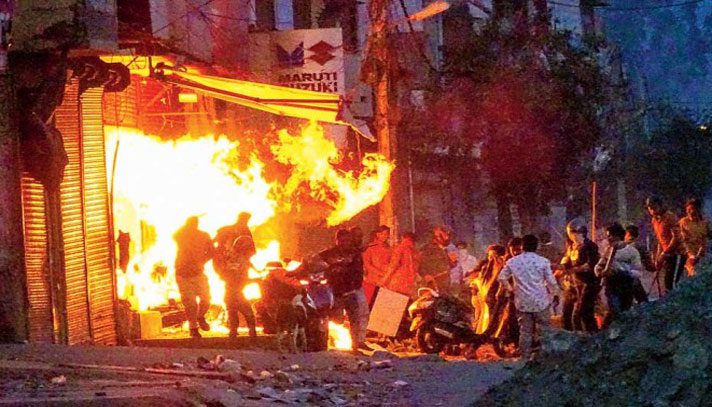 দিল্লিতে নিহতের সংখ্যা বেড়ে ২০