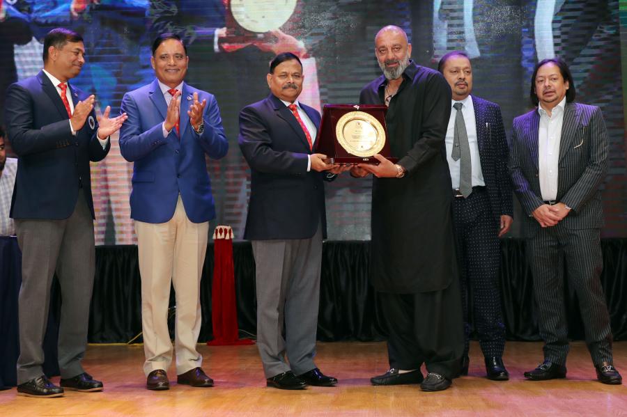 বঙ্গবন্ধু গলফ টুর্নামেন্টে সঞ্জয় দত্ত